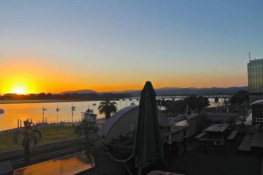 Harbourside City Backpackers Tauranga Esterno foto