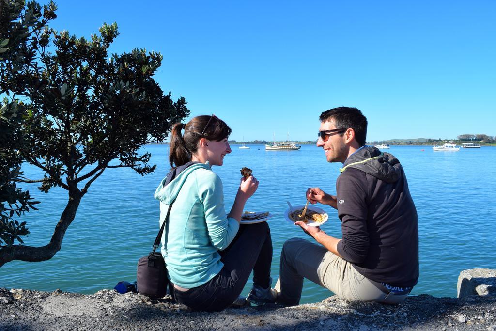 Harbourside City Backpackers Tauranga Esterno foto
